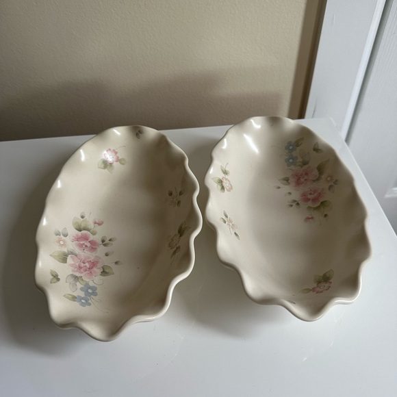 Pfaltzgraff Three PC. Bowl Set - Picture 5 of 6